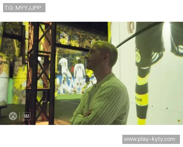 罗伊斯重返多特主场感慨万千出任俱乐部大使心系家园 罗伊斯重返多特主场感慨万千出任俱乐部大使心系家园