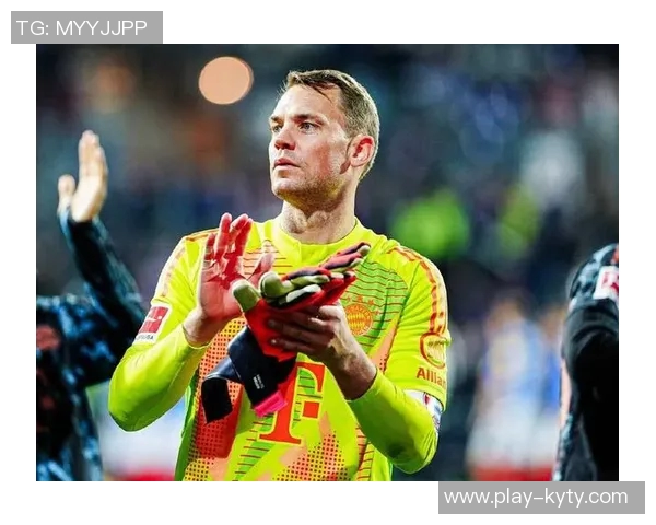 拜仁官方宣布诺伊尔肌肉纤维撕裂冬歇期后有望复出