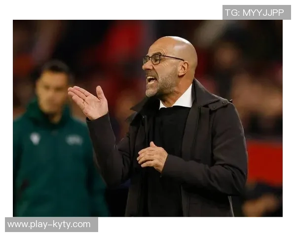 埃因霍温主帅强调球队如同F1赛车需不断优化并坚定信心走在正确道路上